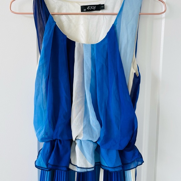 SKY Flow Midi Dress (Blue Ombre, Small) - Picture 8 of 13